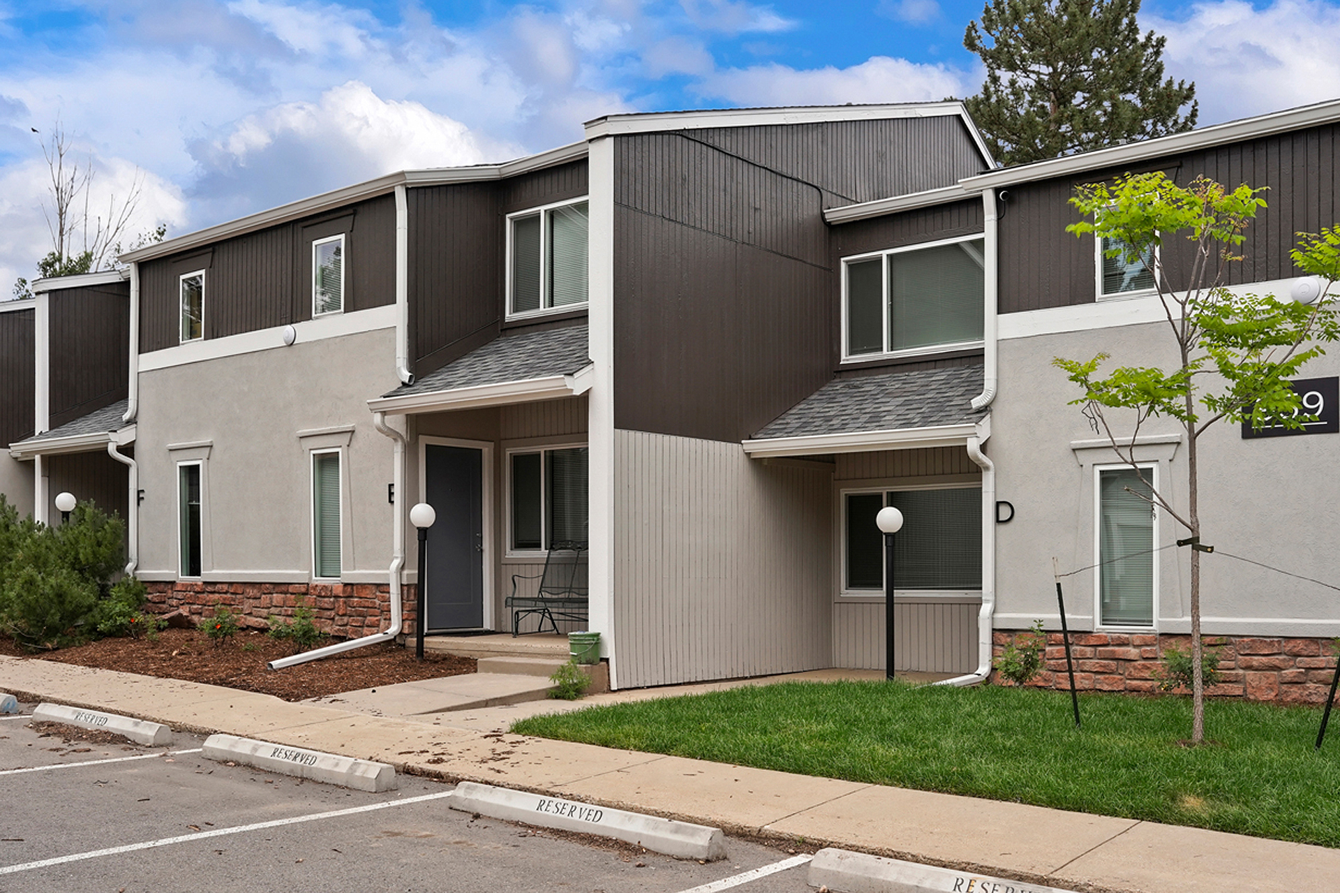 Tantra Townhomes Tantra Townhomes